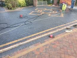 Best Driveway Pressure Washing  in Taft Southwest, TX